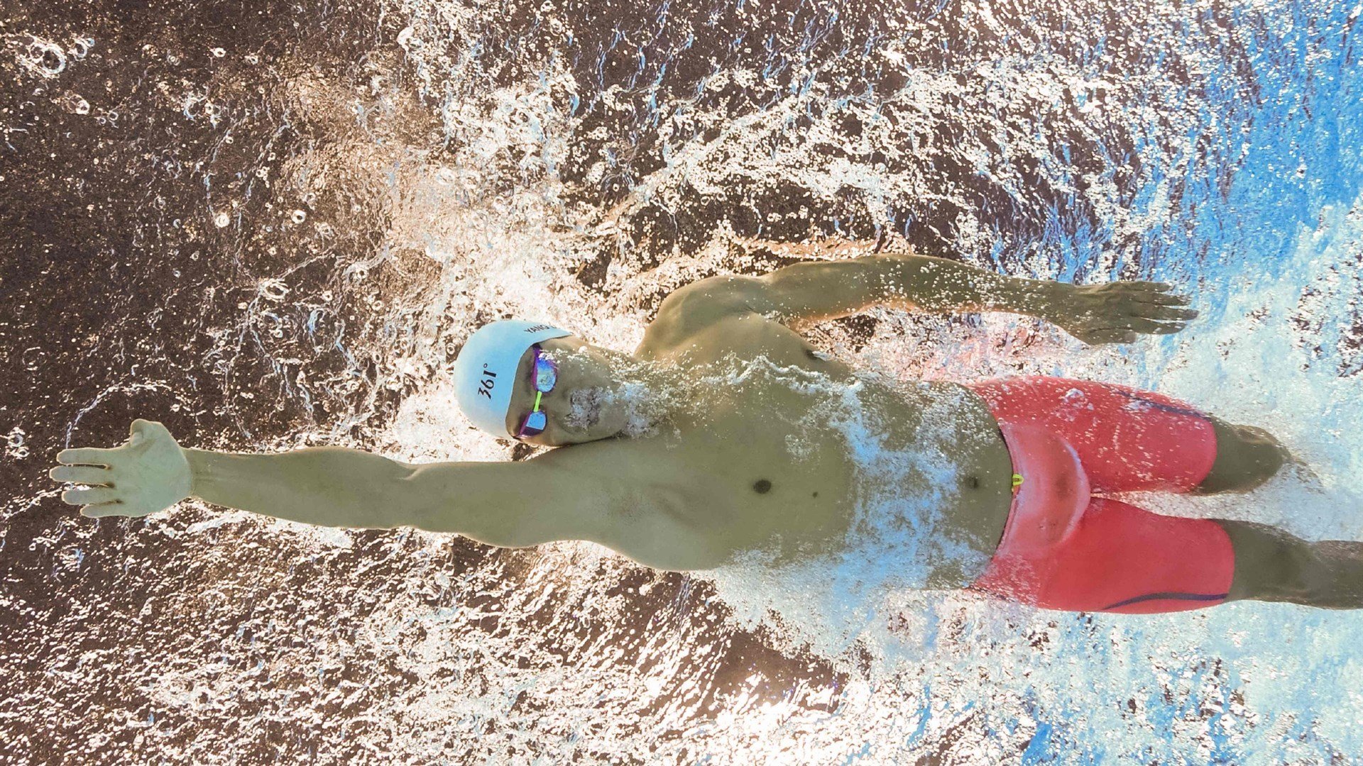 开云体育-黄喜灿主宰比赛走向，瑞典力克南非，一场战术与意志的较量